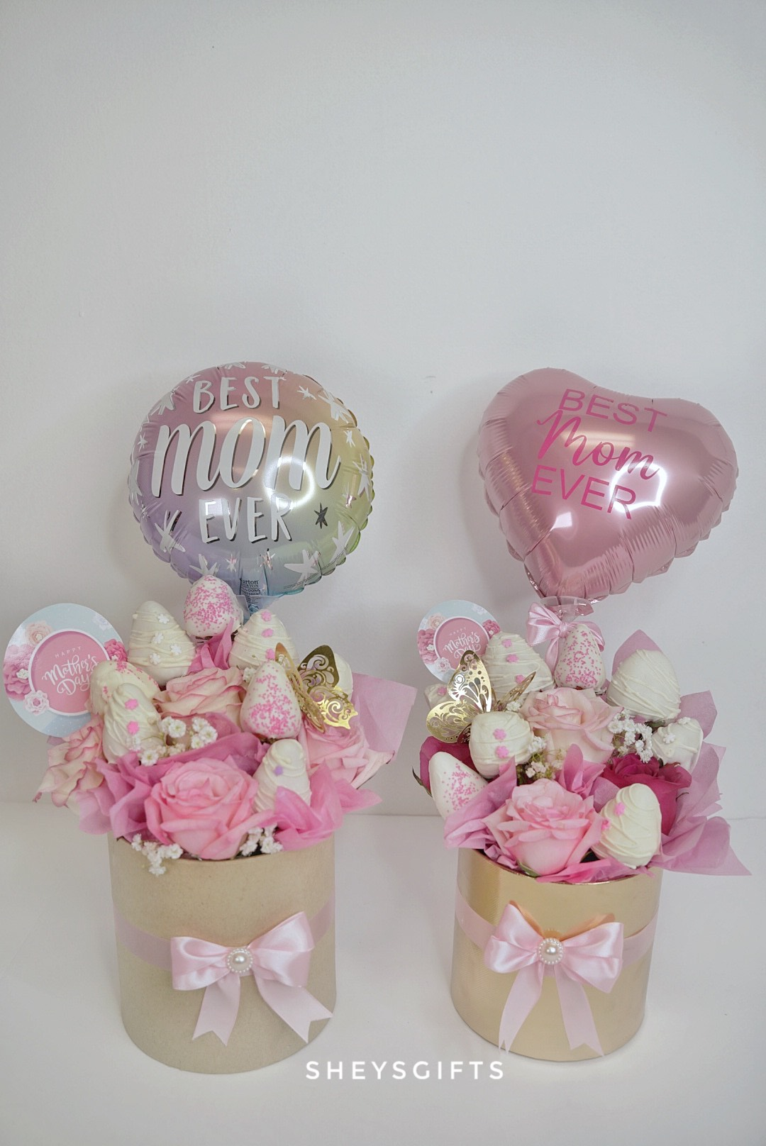 Strawberries with chocolates