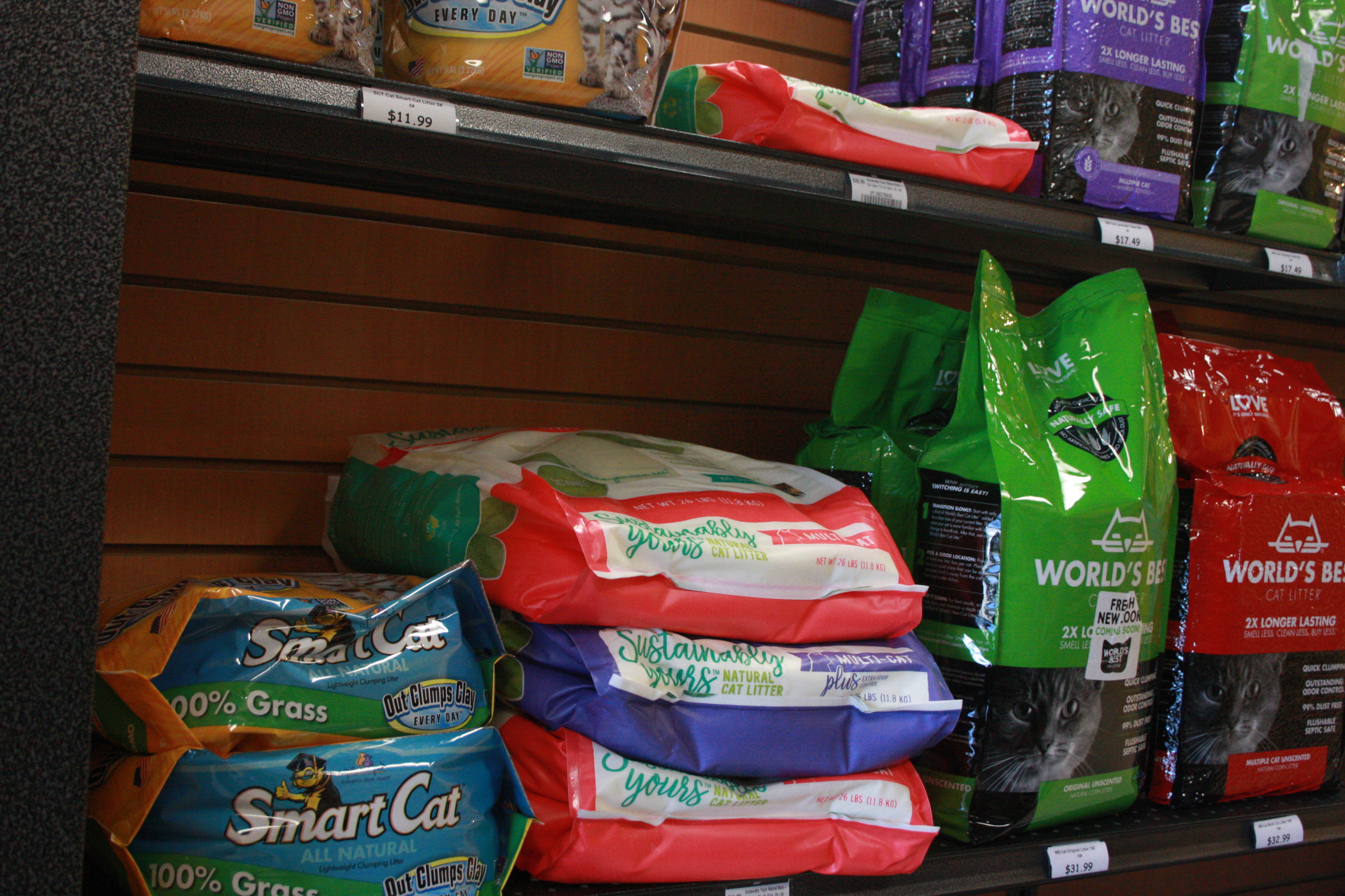 Cat Litter & Accessories 