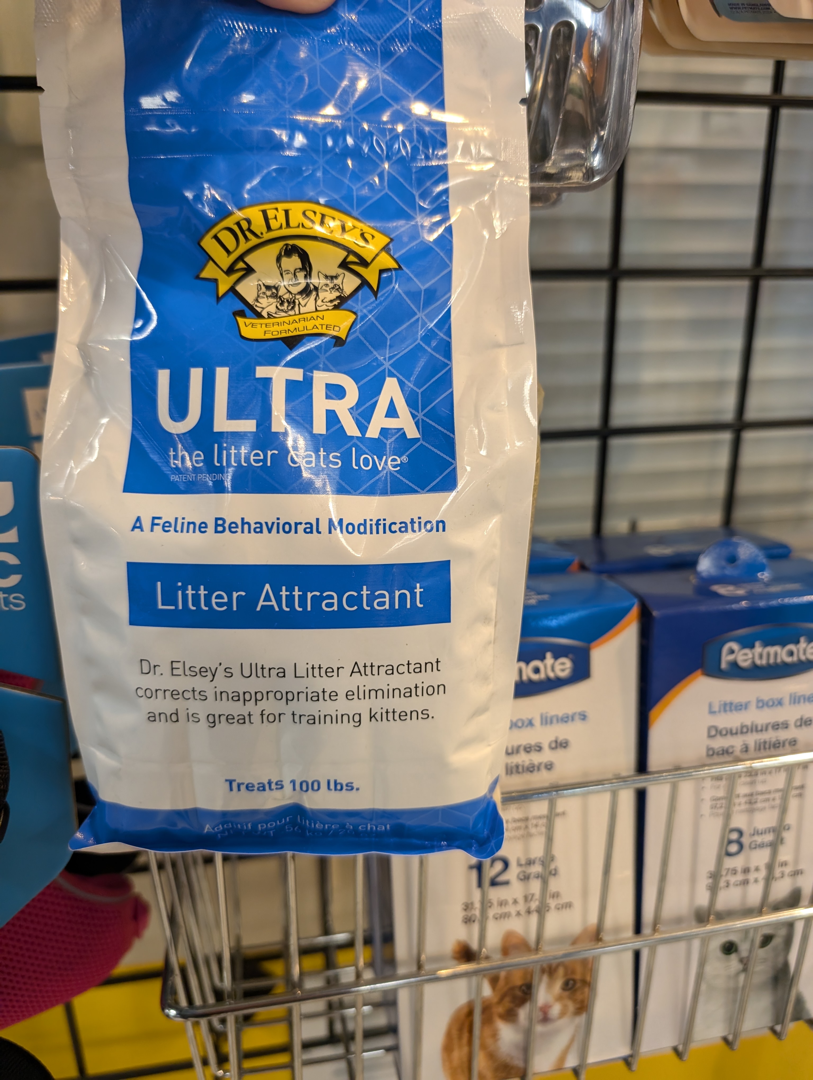 Cat Litter & Accessories 