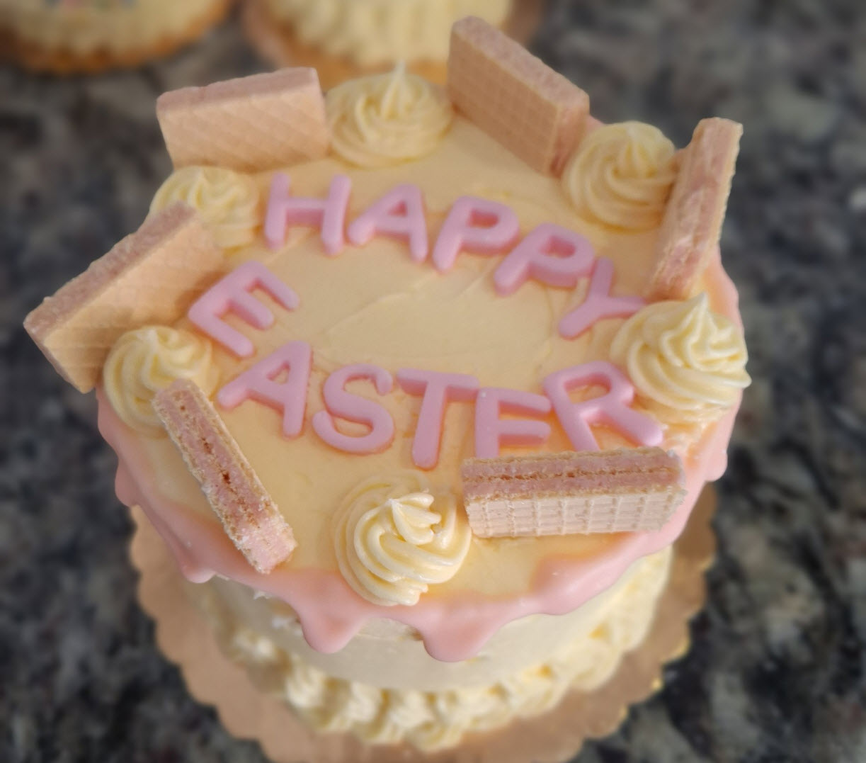 Seasonal and Holiday Cakes