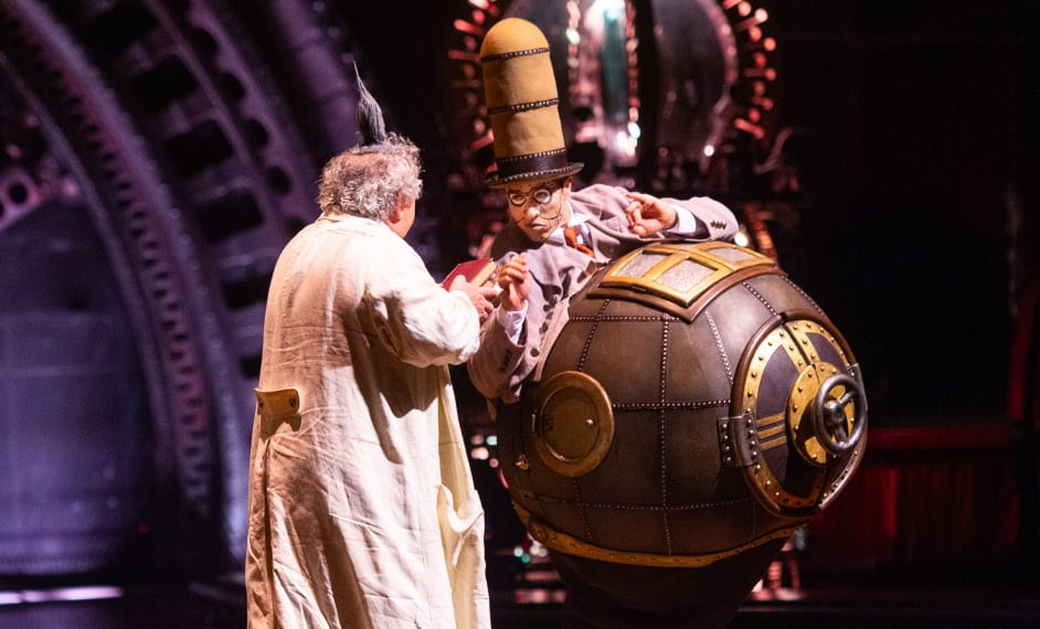KURIOS: Cabinet of Curiosities