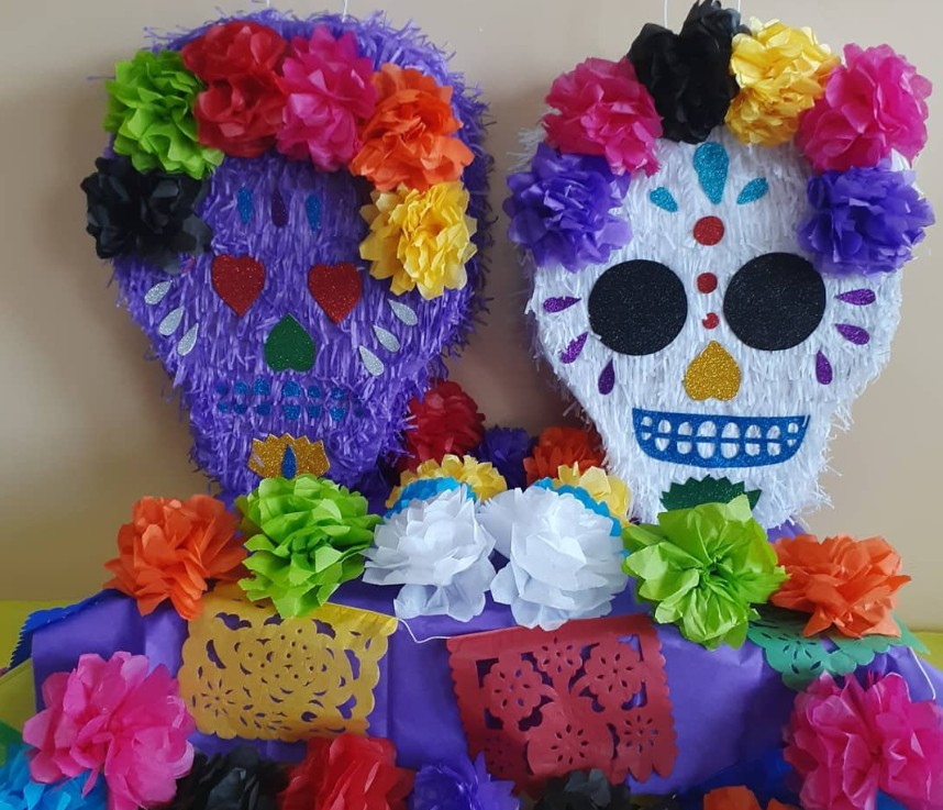 Piñata Displays