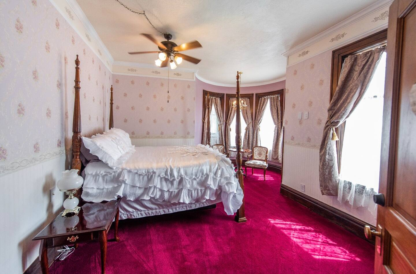 Queen Suite