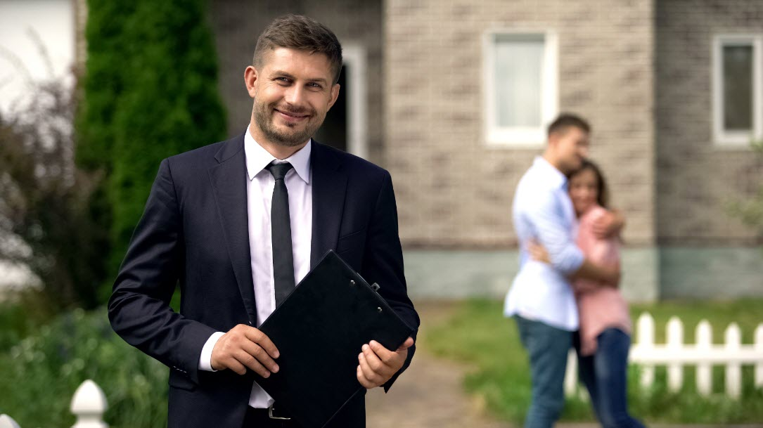Real Estate Lawyer