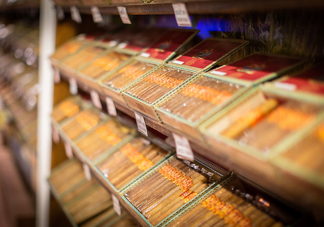Signature Cigar Service