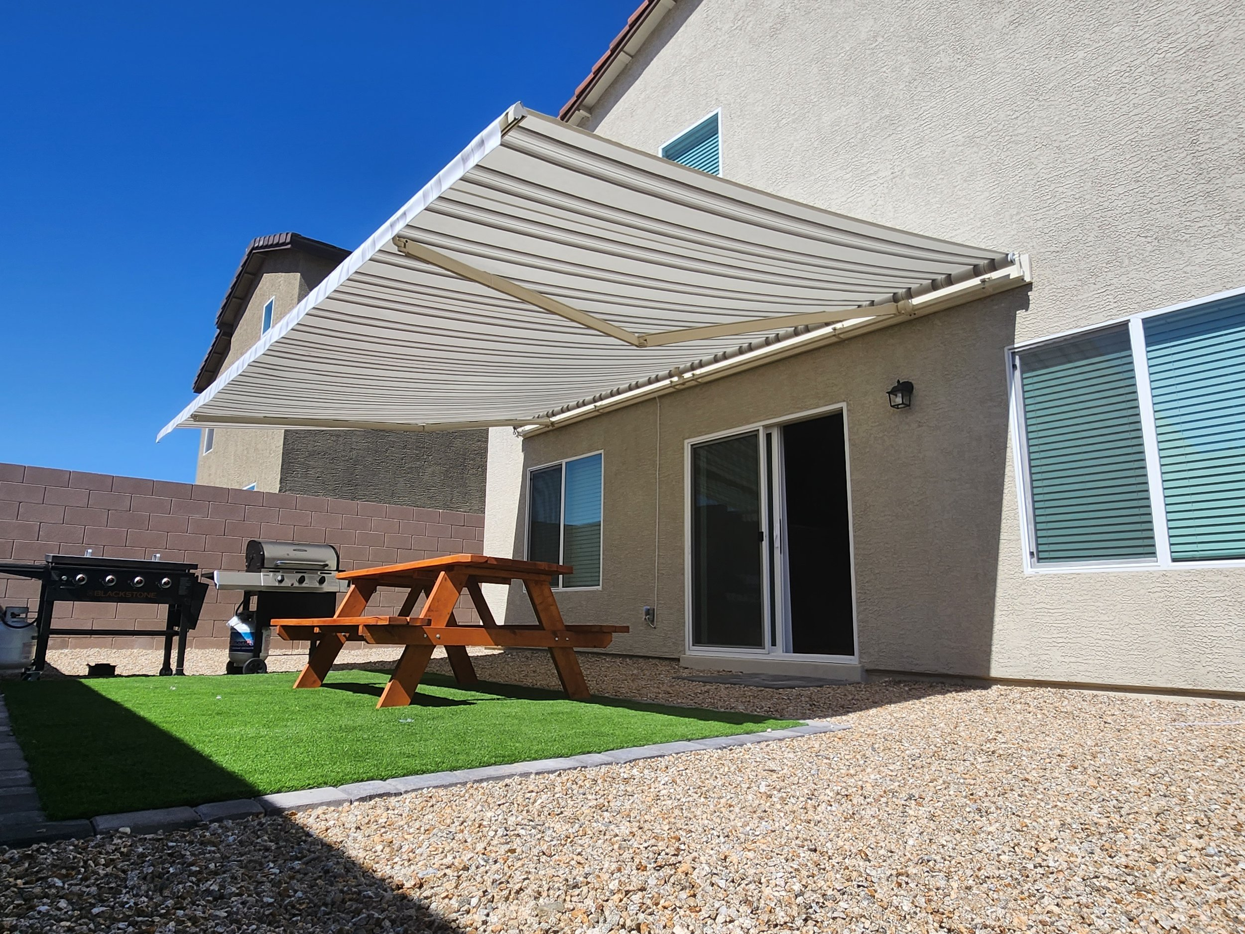 Retractable Awnings
