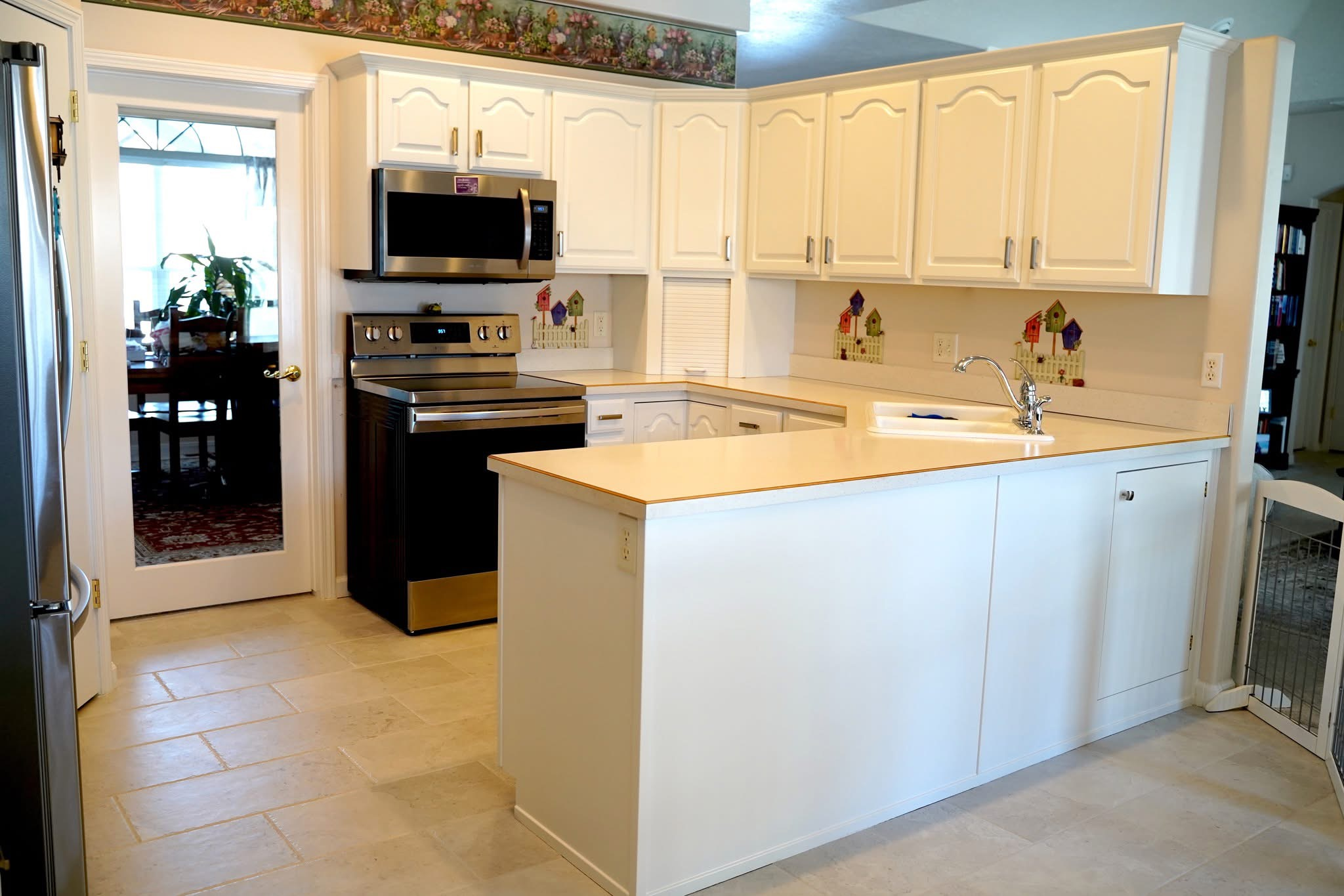 Cabinet Refinishing