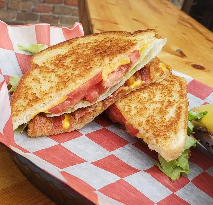 Gugu's Grilled Ham and Cheese