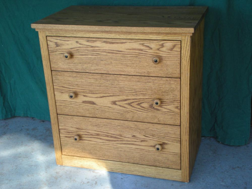 3-drawer chest