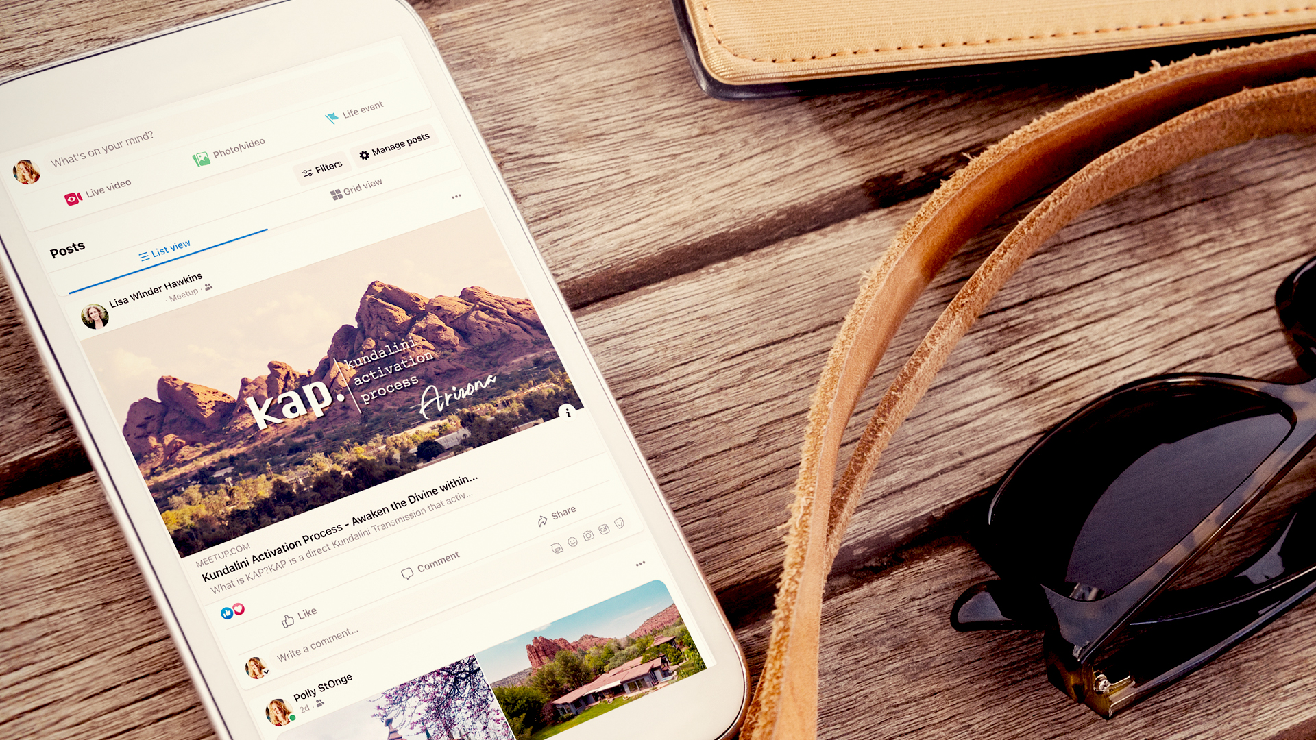 Social Media & Web Graphics