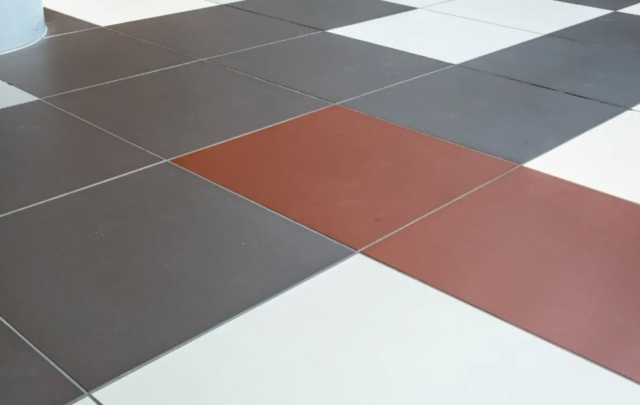 Commercial Tile & Grout Cleaning