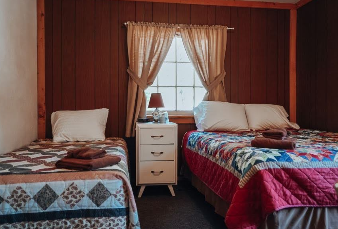 Motel, Lodge, and Bunkhouse Rooms