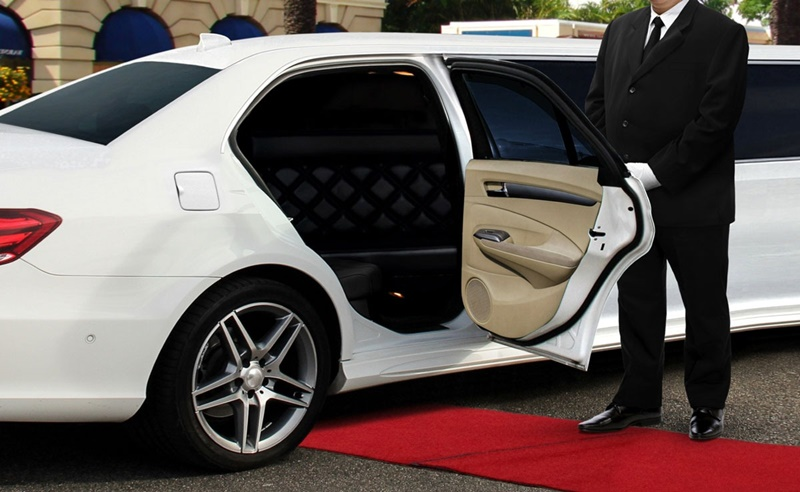 Private Car & Guide Program
