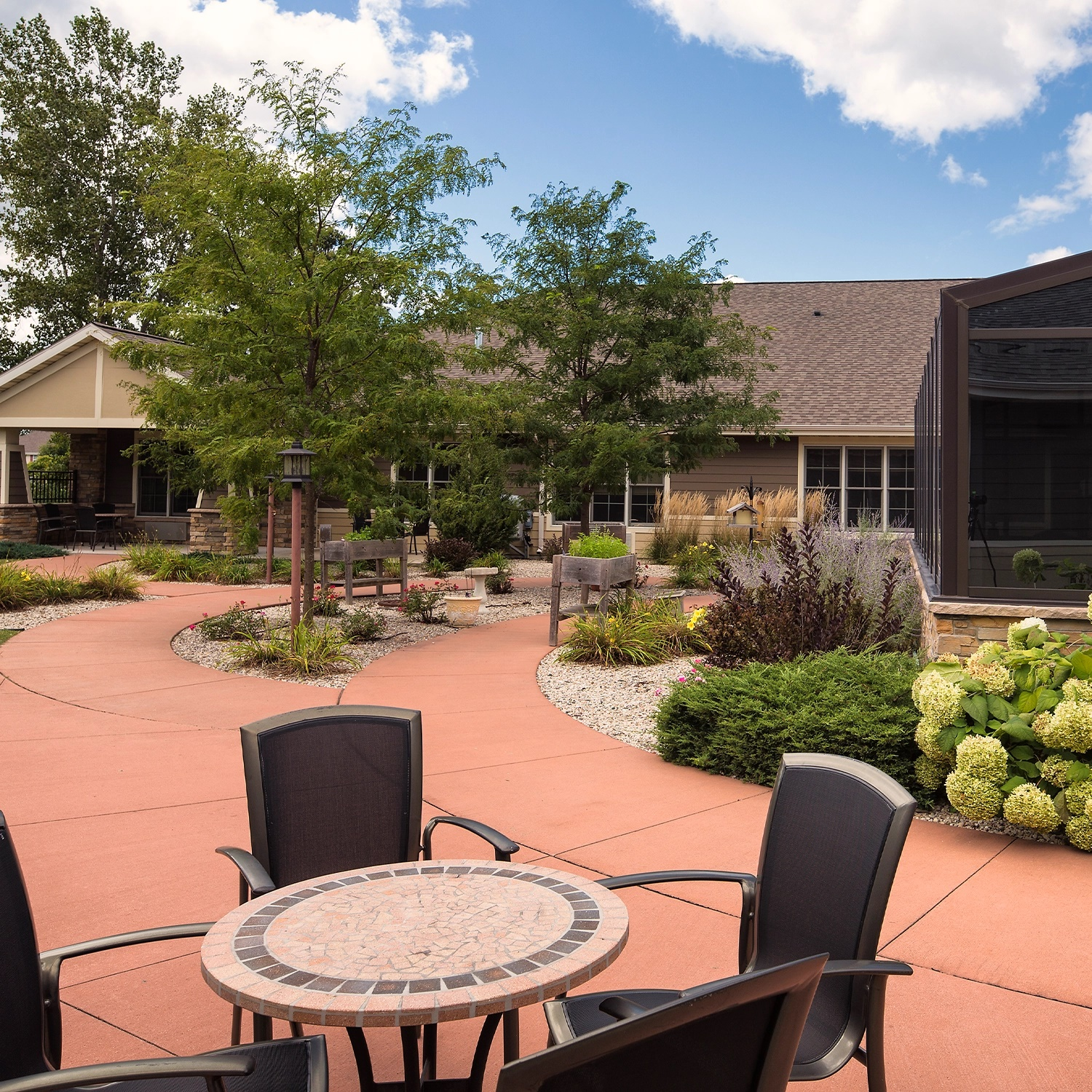 Exceptional Amenities and Services