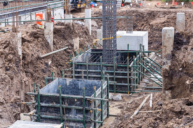 Shallow/Deep Foundations
