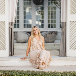Senior Photographer