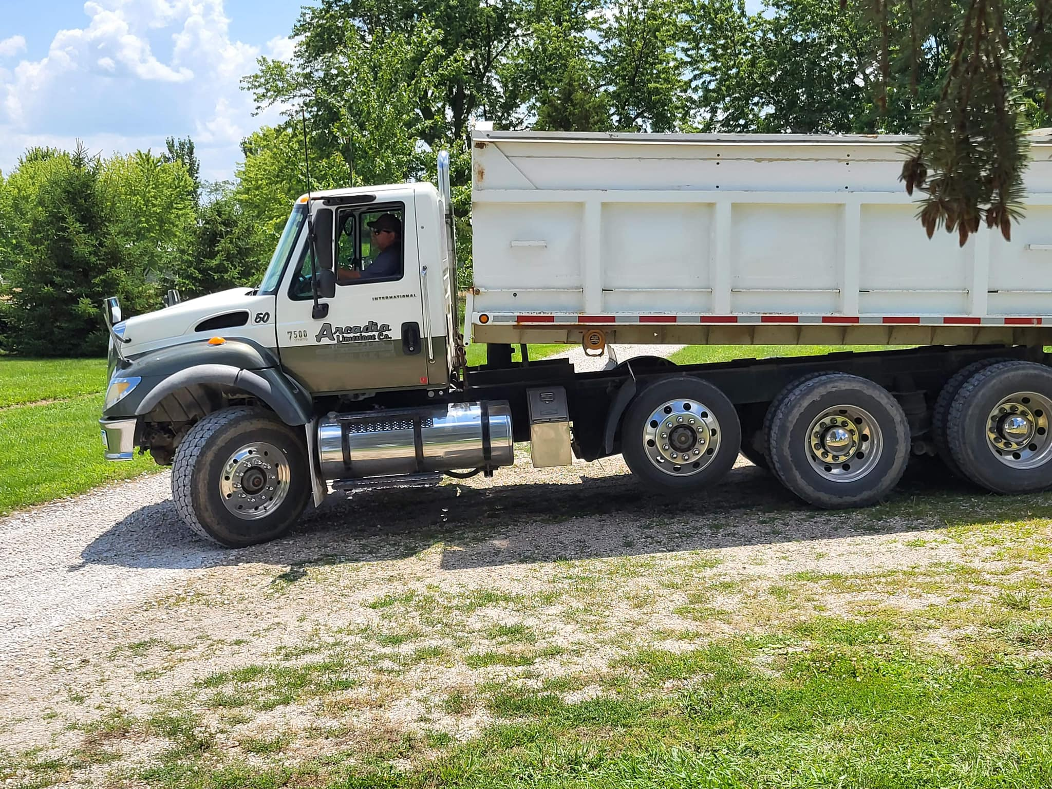 Pick-Up/ Delivery