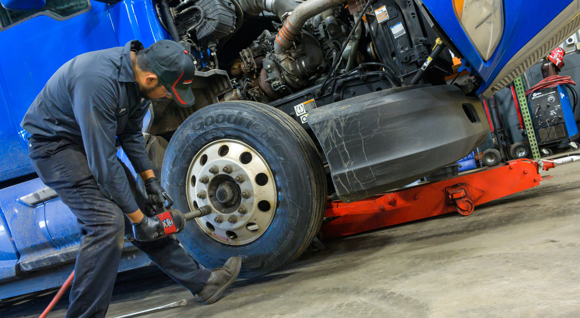 Commercial Fleet and Tire Services