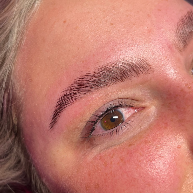 Brow Lamination (Includes Wax & Tint)