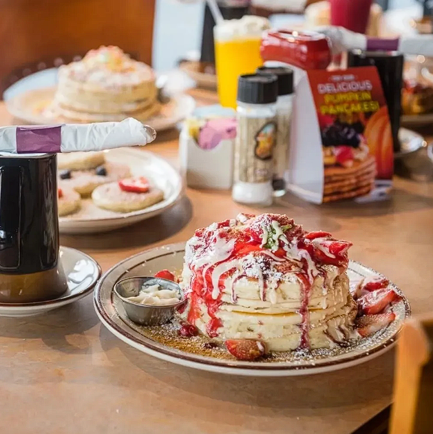 Famous Breakfast  6am to 3pm