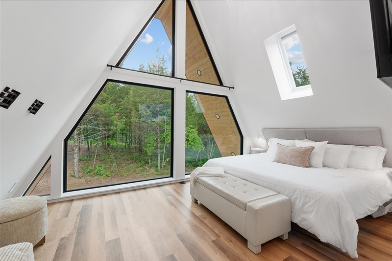 5 Bedrooms
