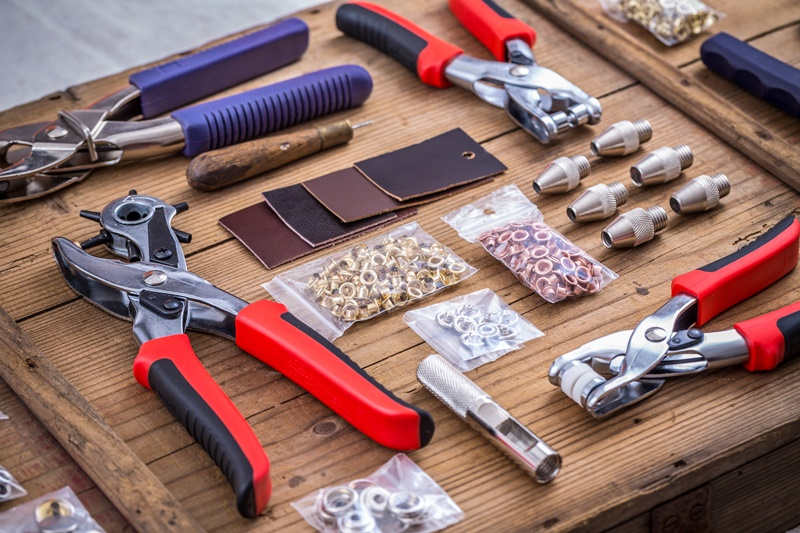 Traditional and Modern Tools