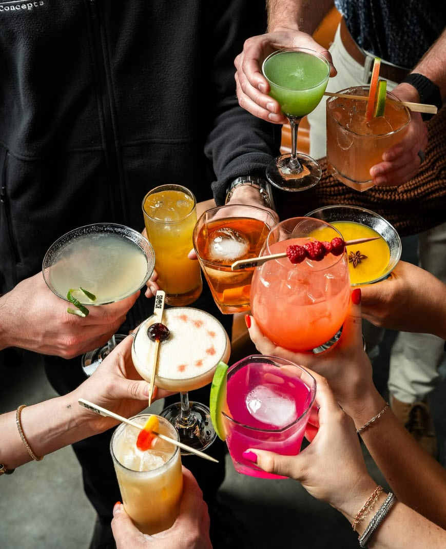 Cocktails & Zero Proof