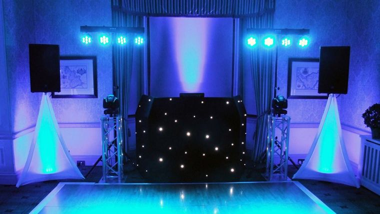 DJ with Sound System for 200 people