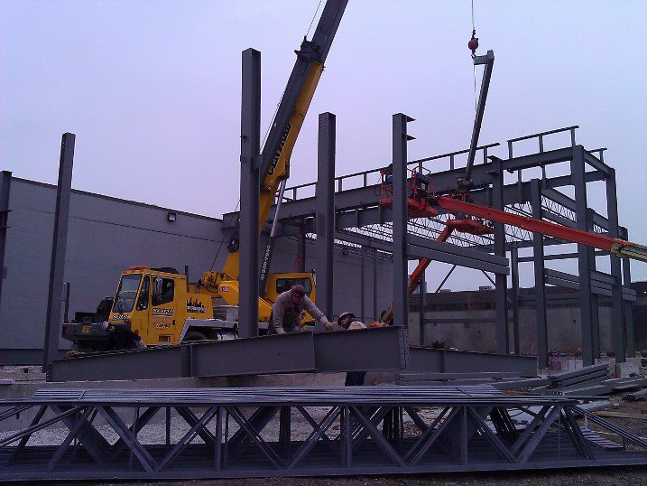Steel Fabrication & Erection