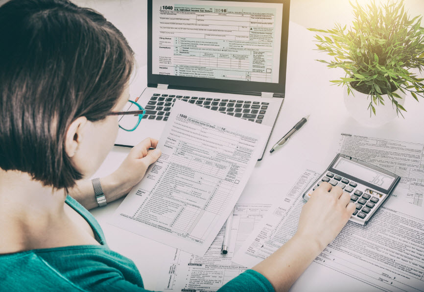 Payroll and tax payment 