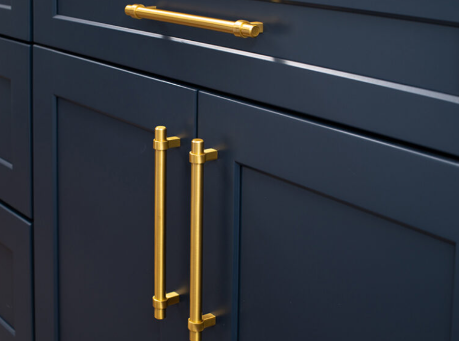 Free Cabinet and Deck Design