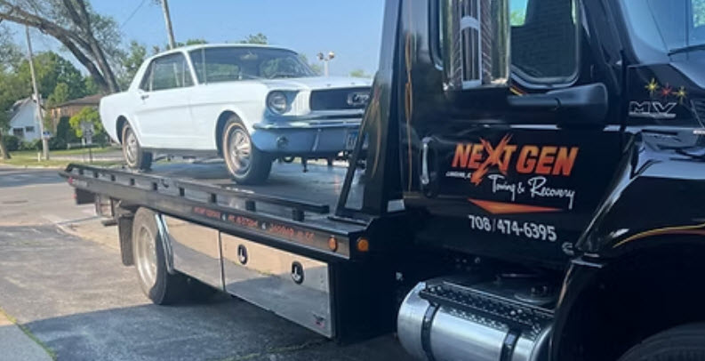 Local & Long Distance Towing