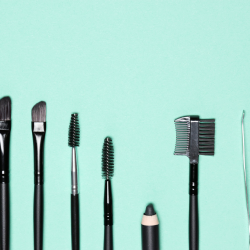 Brow Wax & Shape