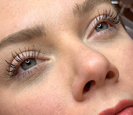 Ombre powdered brow
