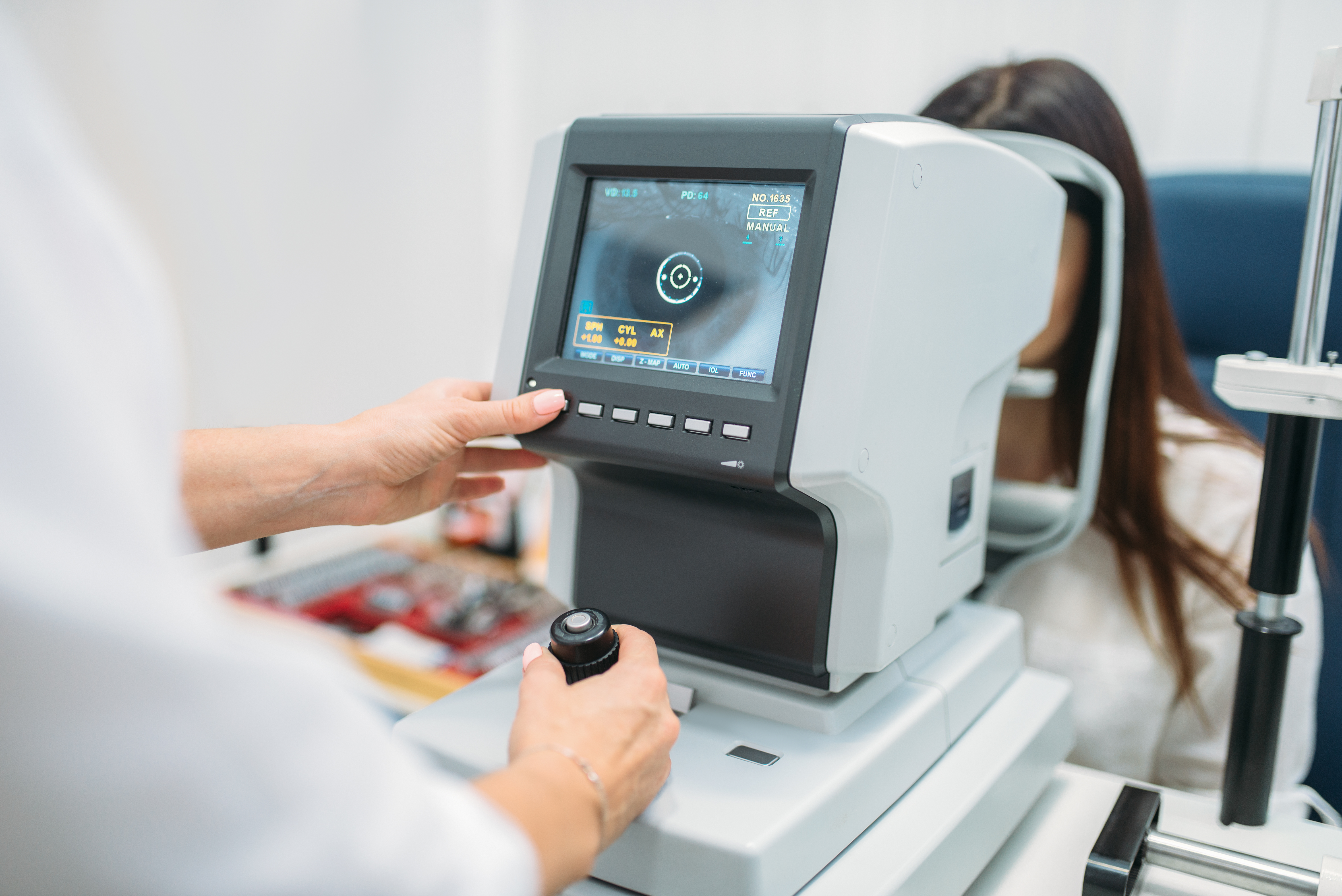Diagnosis and Treatment of various Eye Conditions