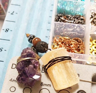 Essential oil in the lava stone