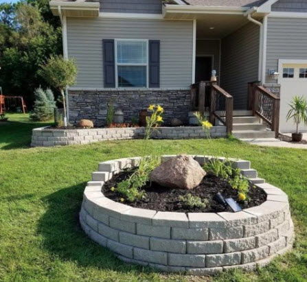 STONE & HARDSCAPING