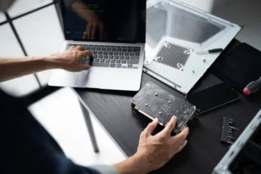 Desktop, Laptop & Server Repair