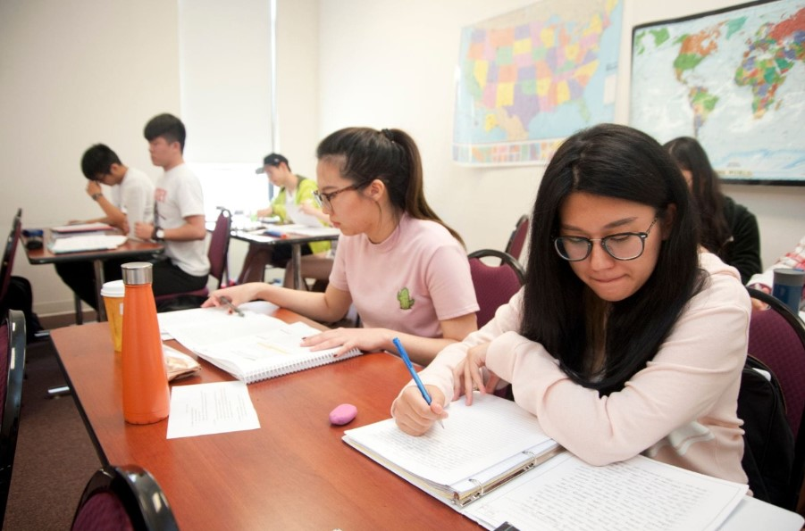 Accelerated University English Program