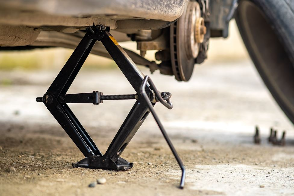 Leveling Jacks and Stabilizers