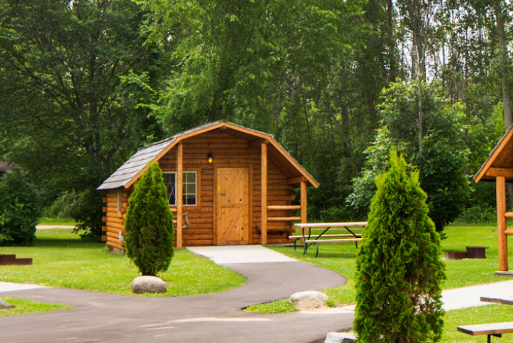 CABIN CAMPING