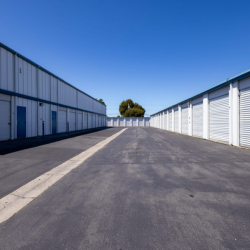 Wide Aisles For Moving Vans