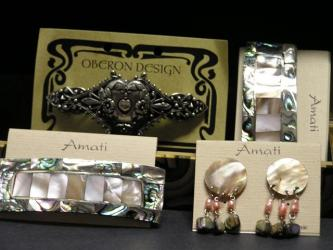  Amati Earrings