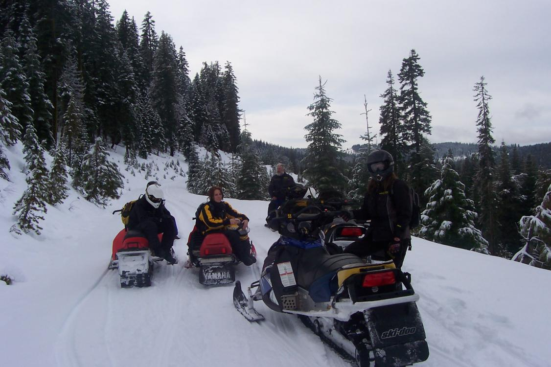 Snowmobile Chester - Lake Almanor