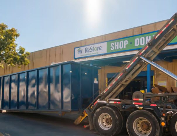 Commercial Roll Off Dumpster Rental