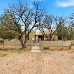1366 E Cottonwood Lane Huachuca City, AZ 85616