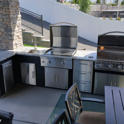 Custom Outdoor Kitchens