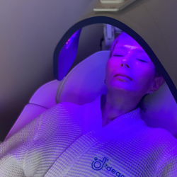 Light Facial