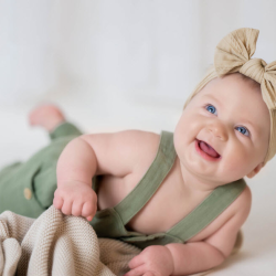 Newborn & Milestone Photography