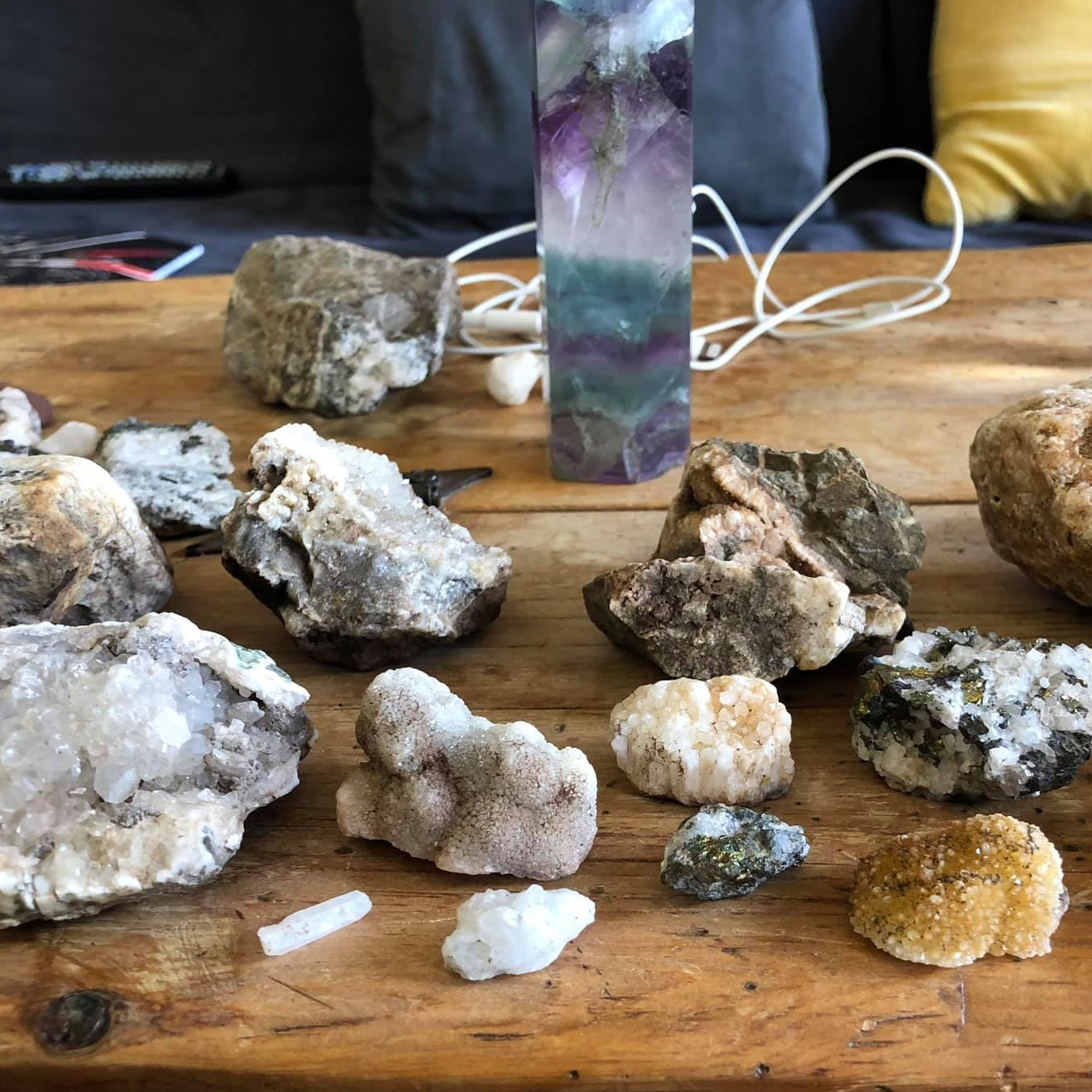 Crystalline Intuitive Reading 